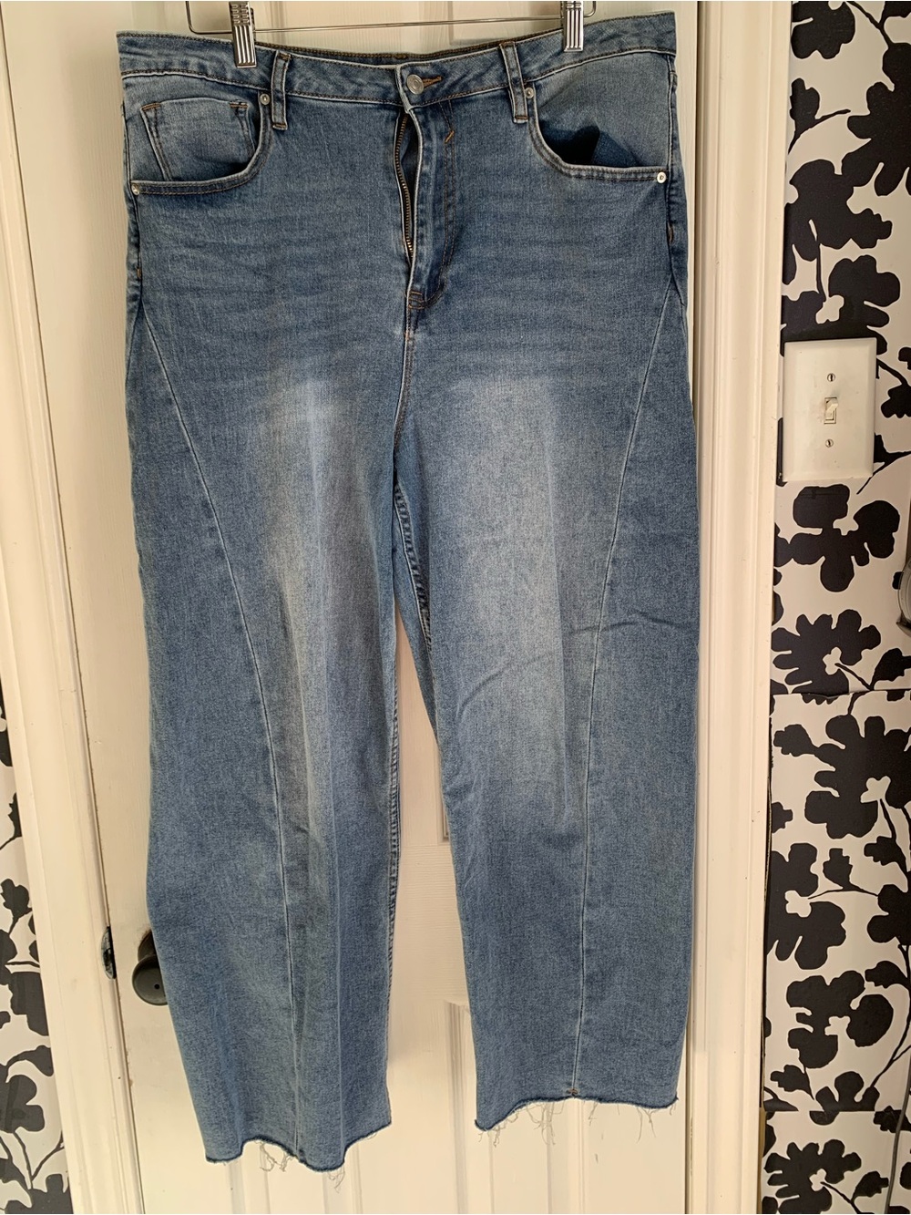 Vigoss Barrel Leg Women's Jeans Denim modern cool comfy cute